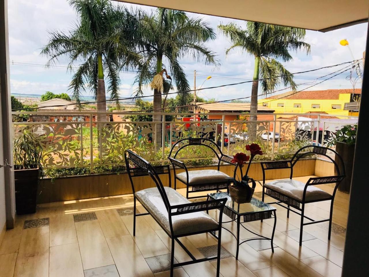 Cerrado Gran Hotel Rio Verde Bagian luar foto